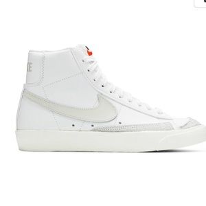 WOMENS NIKE BLAZERS (SOLD OUT EVERYWHERE )